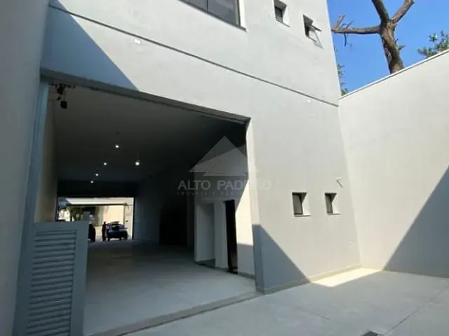 Prédio com 225m², para alugar, no bairro Parque Capuava em Santo André