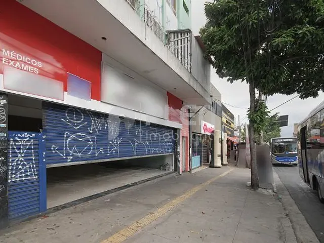 Prédio à venda, no bairro Canindé em São Paulo