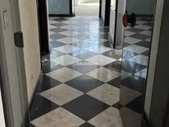 Prédio à venda ou para alugar, no bairro Jardim da Glória em São Paulo