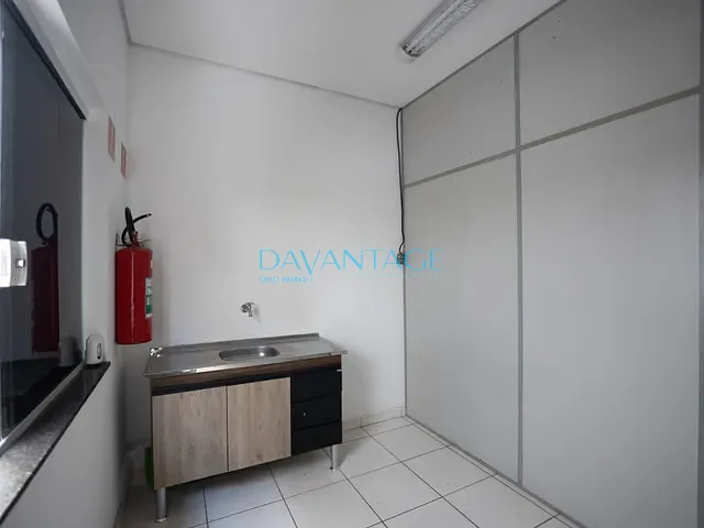 Prédio à venda, no bairro Lapa em São Paulo