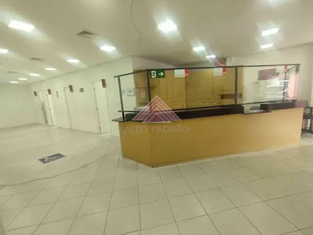 Prédio com 700m², para alugar, no bairro Vila Bocaina em Mauá