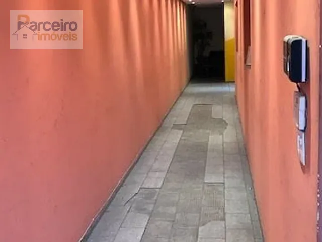 Prédio com 300m², à venda, no bairro Vila Carrão em São Paulo