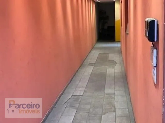 Prédio com 300m², à venda, no bairro Vila Carrão em São Paulo
