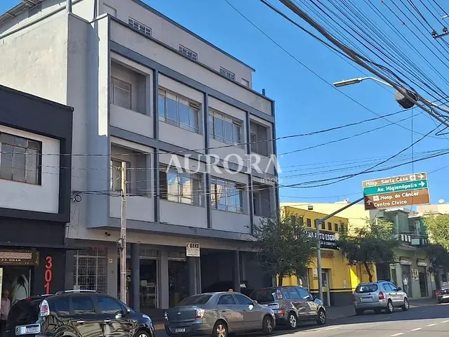 Prédio com 500m², à venda ou para alugar, no bairro Leonor em Londrina