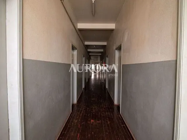 Prédio com 500m², à venda ou para alugar, no bairro Leonor em Londrina