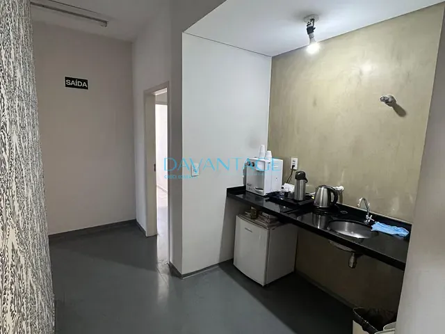 Prédio com 444m², para alugar, no bairro Vila Leopoldina em São Paulo