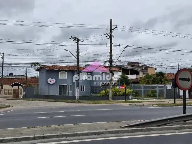Prédio com 320m² 1 quarto e 3 banheiros, para alugar, no bairro Porto Novo em Caraguatatuba