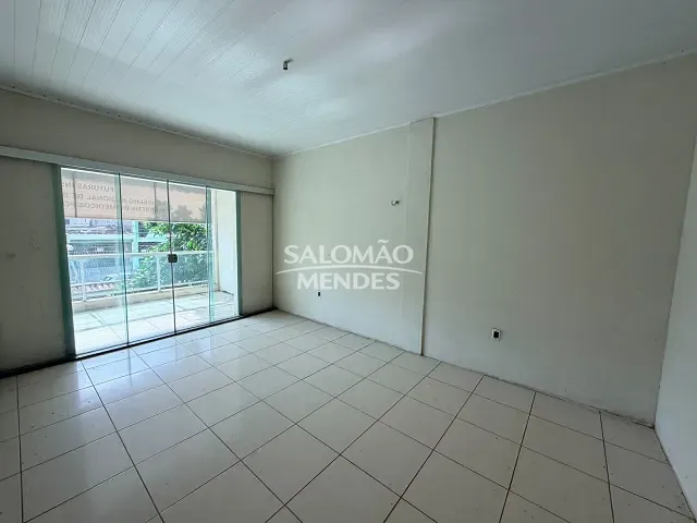 Prédio à venda, no bairro São Brás em Belém