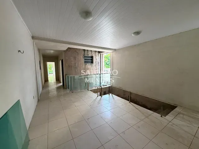 Prédio à venda, no bairro São Brás em Belém