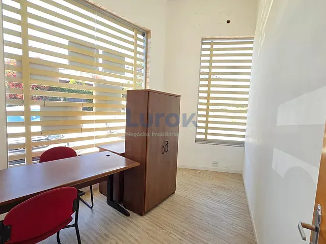 Prédio com 542m², à venda ou para alugar, no bairro Chácara da Barra em Campinas