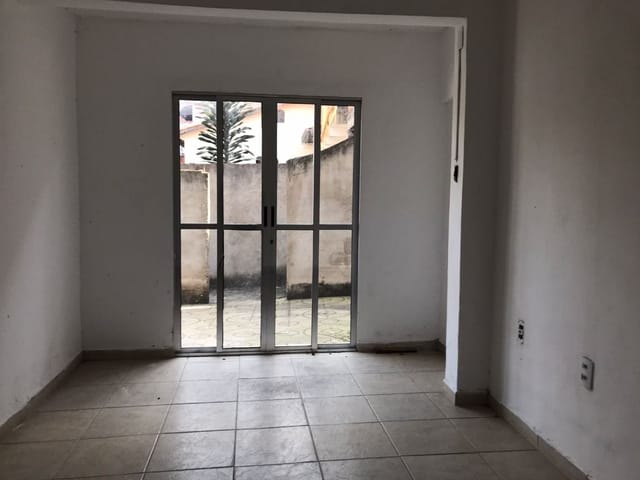Prédio com 270m², à venda, no bairro Jardim Itapevi em Itapevi