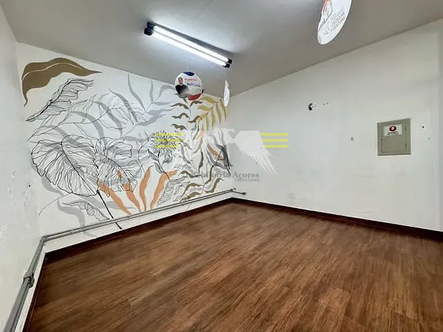 Prédio para alugar, no bairro Penha em São Paulo