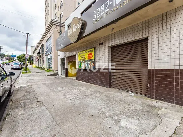 Prédio com 1m², à venda, no bairro centro em São José Dos Pinhais