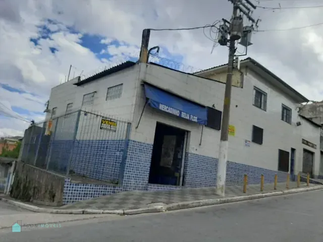 Prédio com 197m², à venda, no bairro Vila Serralheiro em São Paulo
