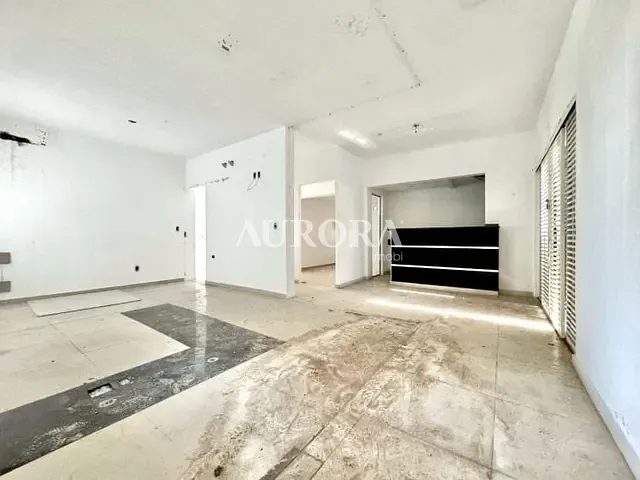 Prédio com 200m², para alugar, no bairro Ipiranga em Londrina