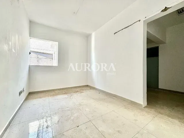 Prédio com 200m², para alugar, no bairro Ipiranga em Londrina