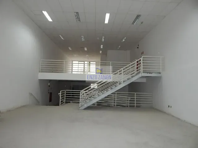 Prédio com 1000m², para alugar, no bairro Centro em São Bernardo do Campo