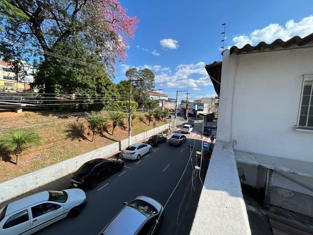Prédio com 600m², à venda, no bairro Centro em Itapevi