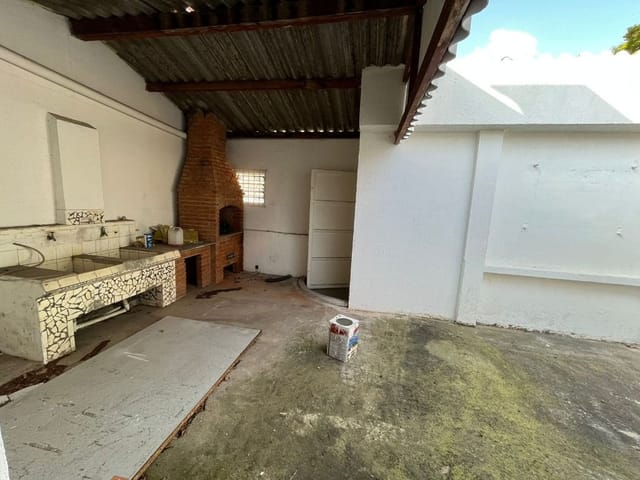 Prédio com 600m², à venda, no bairro Centro em Itapevi