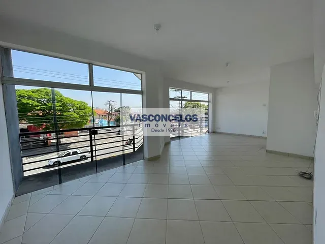 Prédio com 525m², para alugar, no bairro Jardim Satélite em São José dos Campos