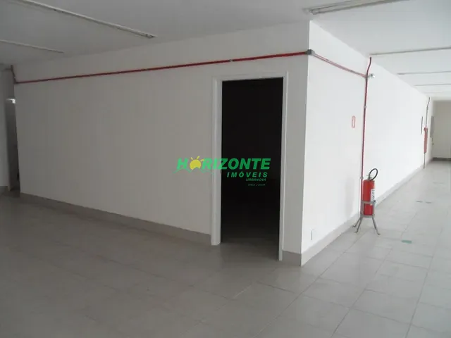 Sala com 488m², para alugar, no bairro Centro em São José dos Campos