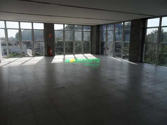 Sala com 488m², para alugar, no bairro Centro em São José dos Campos