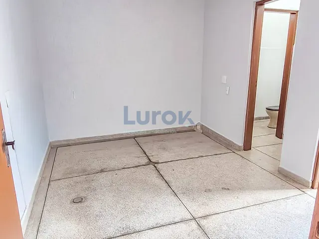 Prédio para alugar, no bairro Jardim Santo Antônio em Valinhos