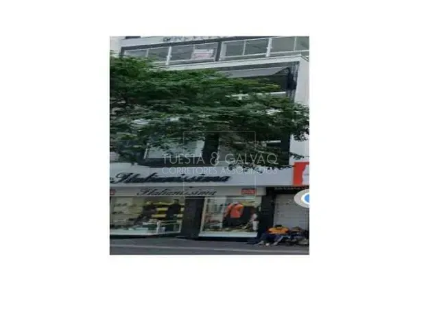 Prédio com 410m², à venda, no bairro Centro em Curitiba