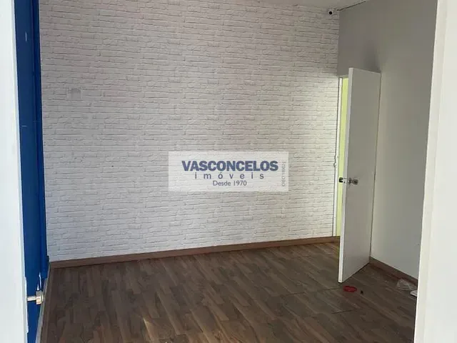 Casa com 376m², para alugar, no bairro Centro em São José dos Campos