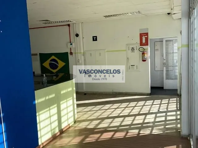 Casa com 376m², para alugar, no bairro Centro em São José dos Campos