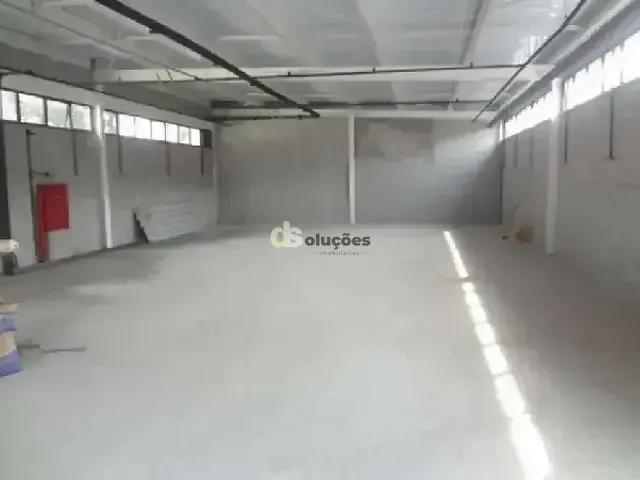 Prédio à venda ou para alugar, no bairro Pinheiros em São Paulo