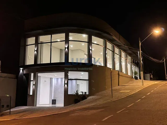 Prédio com 335m², para alugar, no bairro Parque Nova Suíça em Valinhos