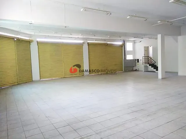 Prédio com 726m², para alugar, no bairro Barcelona em São Caetano do Sul