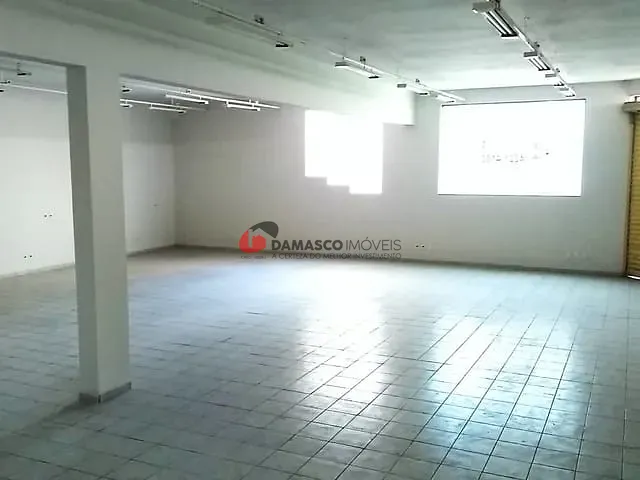 Prédio com 726m², para alugar, no bairro Barcelona em São Caetano do Sul