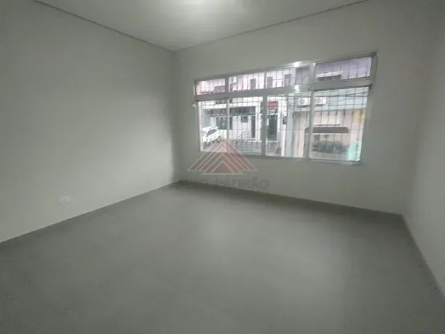 Prédio com 210m², para alugar, no bairro Matriz em Mauá