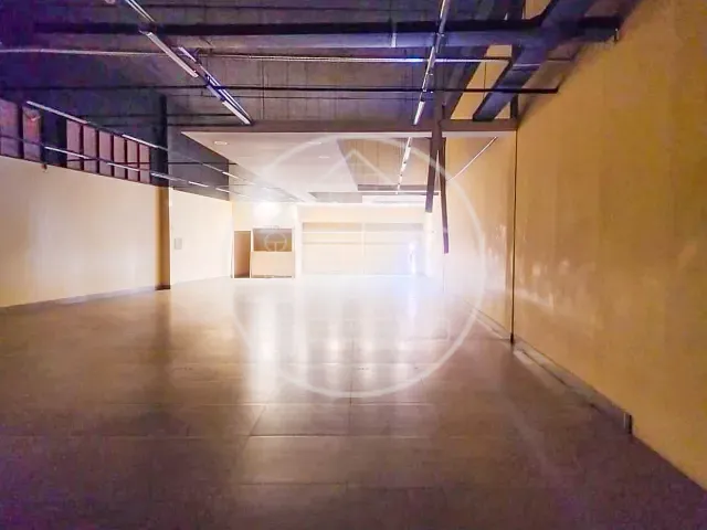 Prédio com 1252m², para alugar, no bairro Parelheiros em São Paulo
