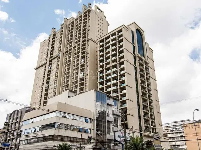 Prédio com 50m², à venda, no bairro Centro em Curitiba