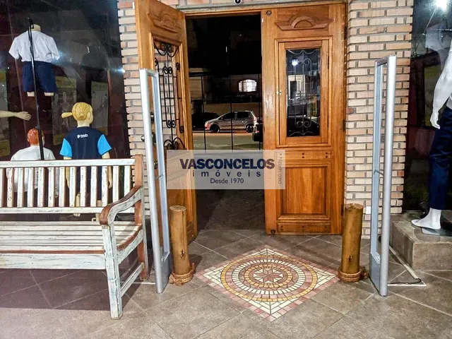 Prédio com 250m², à venda, no bairro Bosque dos Eucaliptos em São José dos Campos