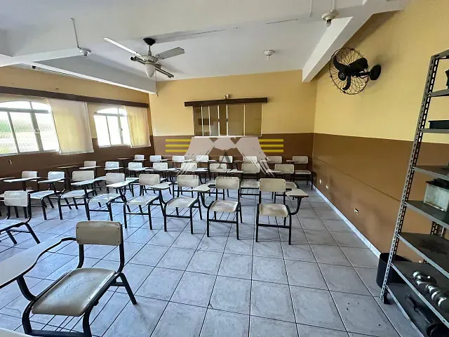 Prédio com 441m², à venda, no bairro Sapopemba em São Paulo