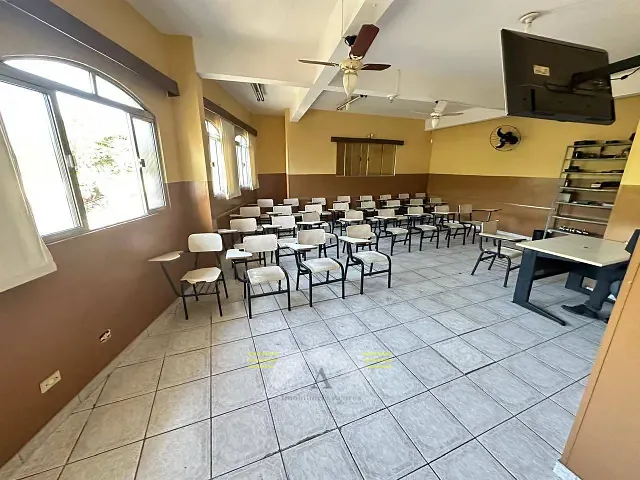 Prédio com 441m², à venda, no bairro Sapopemba em São Paulo