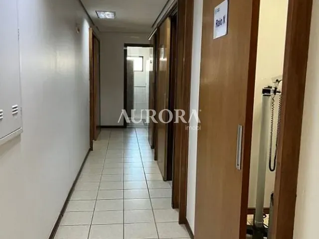 Prédio com 880m², à venda ou para alugar, no bairro Boa Vista em Londrina