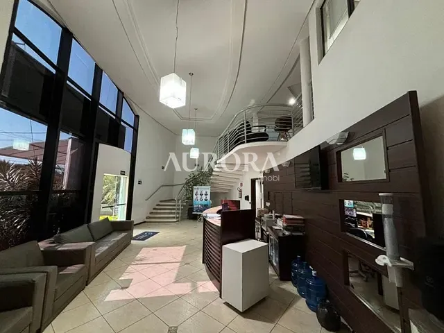 Prédio com 880m², à venda ou para alugar, no bairro Boa Vista em Londrina