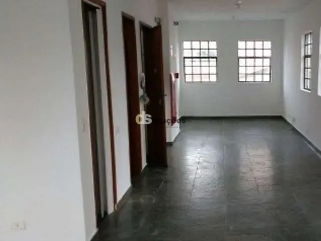 Prédio à venda, no bairro Bosque da Saúde em São Paulo