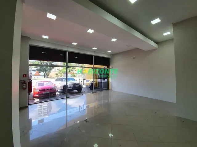 Prédio com 360m², à venda, no bairro Centro em Jacareí