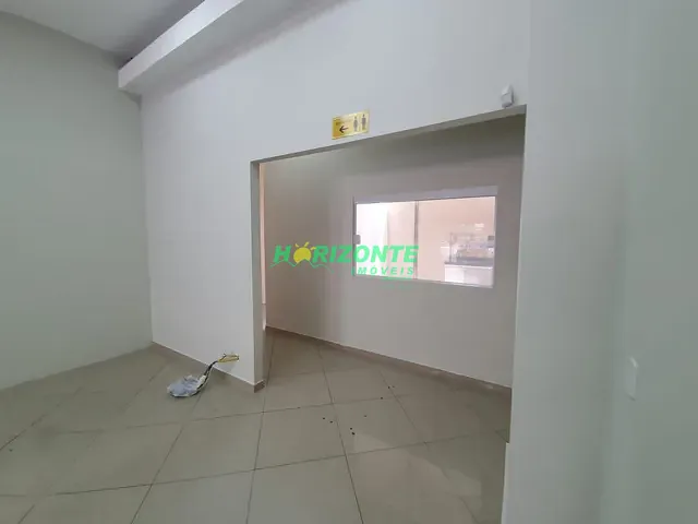 Prédio com 360m², à venda, no bairro Centro em Jacareí