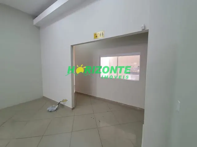 Prédio com 360m², à venda, no bairro Centro em Jacareí