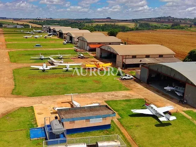 Prédio com 181500m², à venda, no bairro Jardim Planalto em Londrina