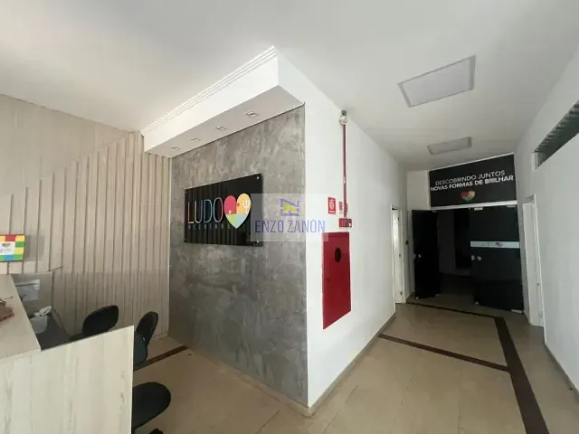Prédio com 700m², para alugar, no bairro Nova Petrópolis em São Bernardo do Campo