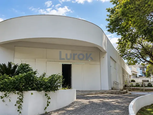 Prédio com 1139m², para alugar, no bairro Vila Embaré em Valinhos