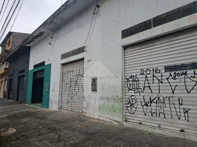 Prédio com 401m², à venda, no bairro Jardim Primavera em Mauá